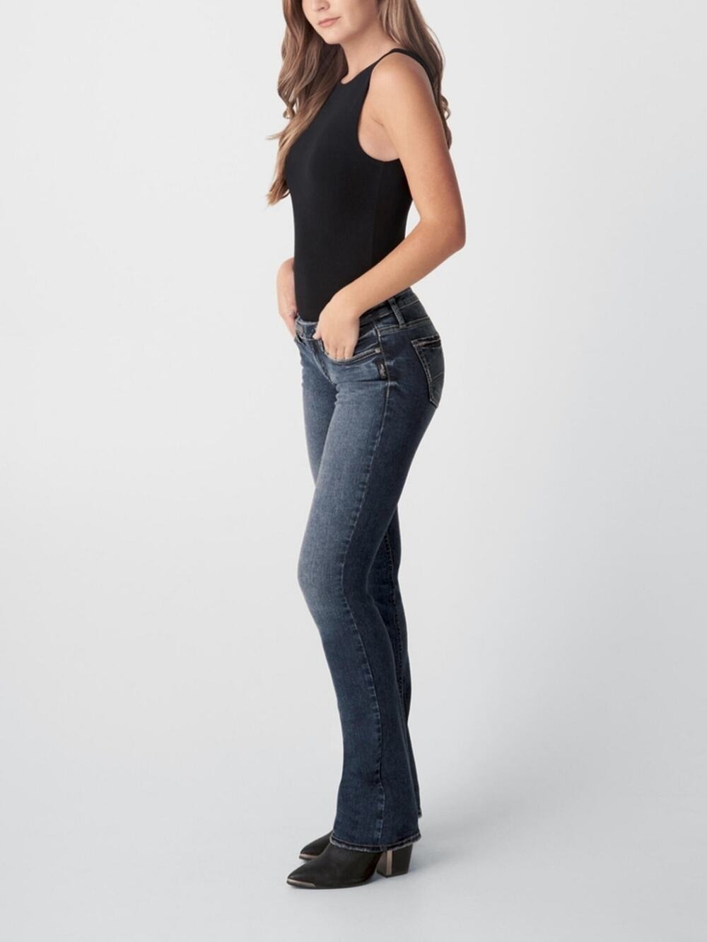 Silver Tuesday Low Rise Slim Bootcut Jeans Dark Wash Indigo Size 30